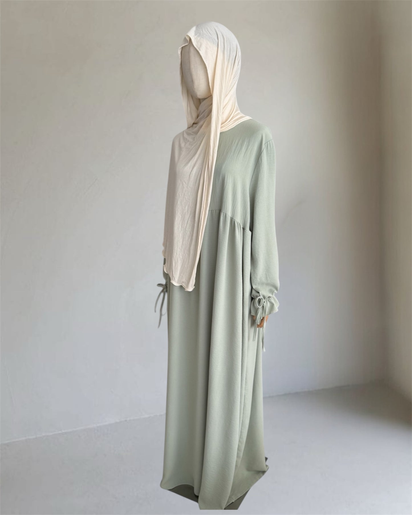 JAZZ ABAYA KHIMAR SET „AMIRAH" (VORBESTELLUNG)