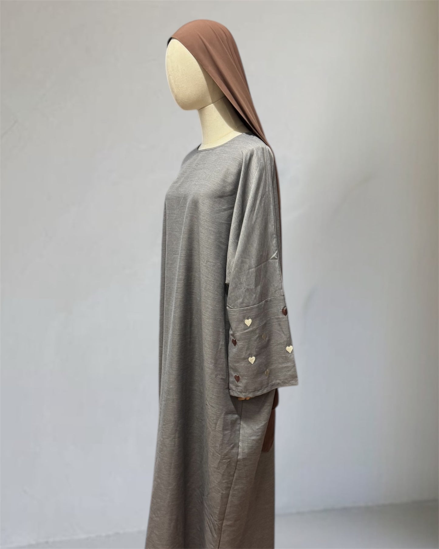 HEARTS ABAYA